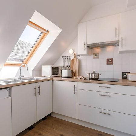 Huswell - Centrally Located Apartment With Sunny Terrace Oostende Buitenkant foto