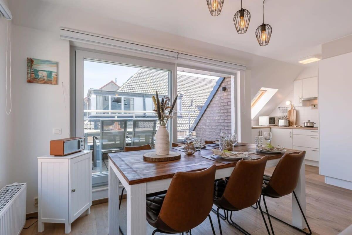 Huswell - Centrally Located Apartment With Sunny Terrace Oostende Buitenkant foto