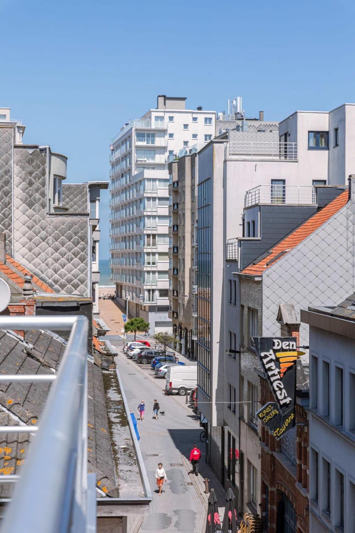 Huswell - Centrally Located Apartment With Sunny Terrace Oostende Buitenkant foto