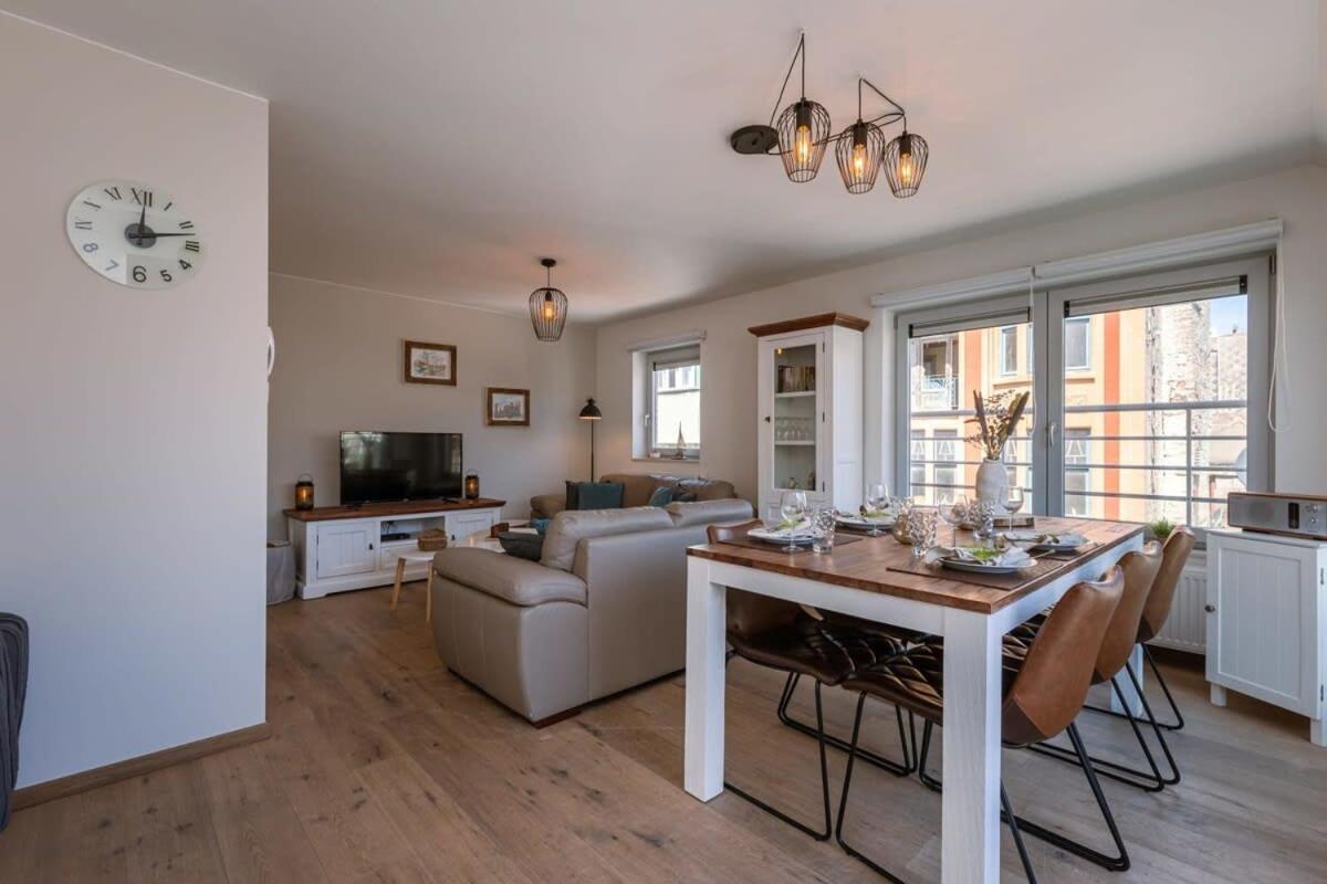 Huswell - Centrally Located Apartment With Sunny Terrace Oostende Buitenkant foto